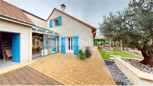maison-villa à la vente -   42300  ROANNE, surface 130 m2 vente maison-villa - APR747106